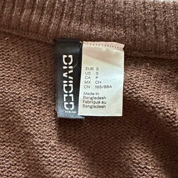 H&M Divided Brown and White Argyle Loose Cropped Cardigan - Women’s Size S - Picture 6 of 10